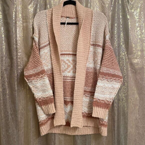 Free People Cozy Cabin Chunky Knit Boho Ivory Peach Cardigan Sweater Oversized X - Picture 1 of 10